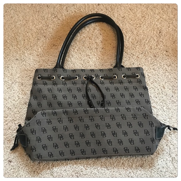 Dooney & Bourke Bags Dooney Bourke Gray Black Signature Canvas Bag